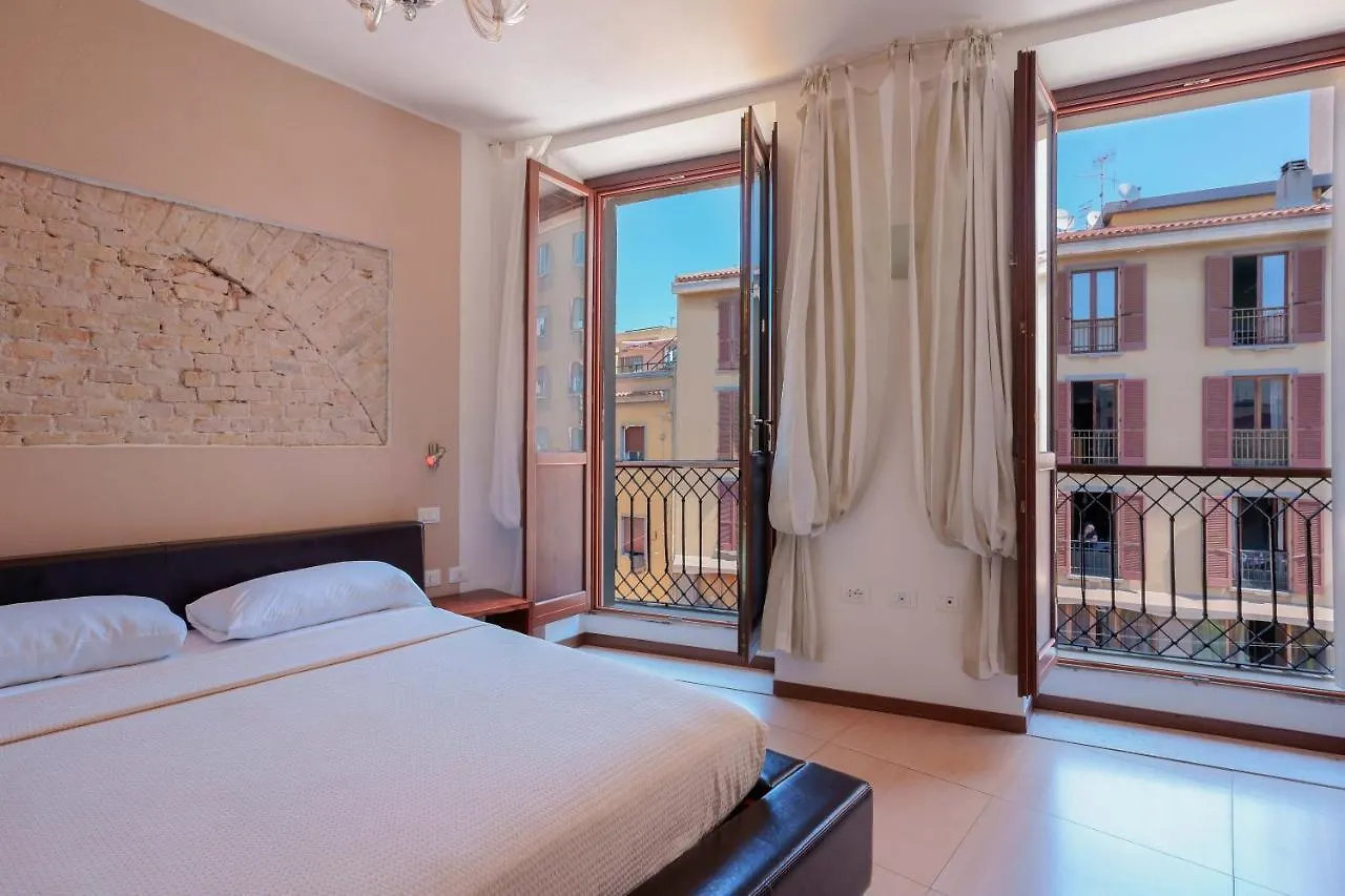 Guest house Le Suite Sul Corso Cagliari